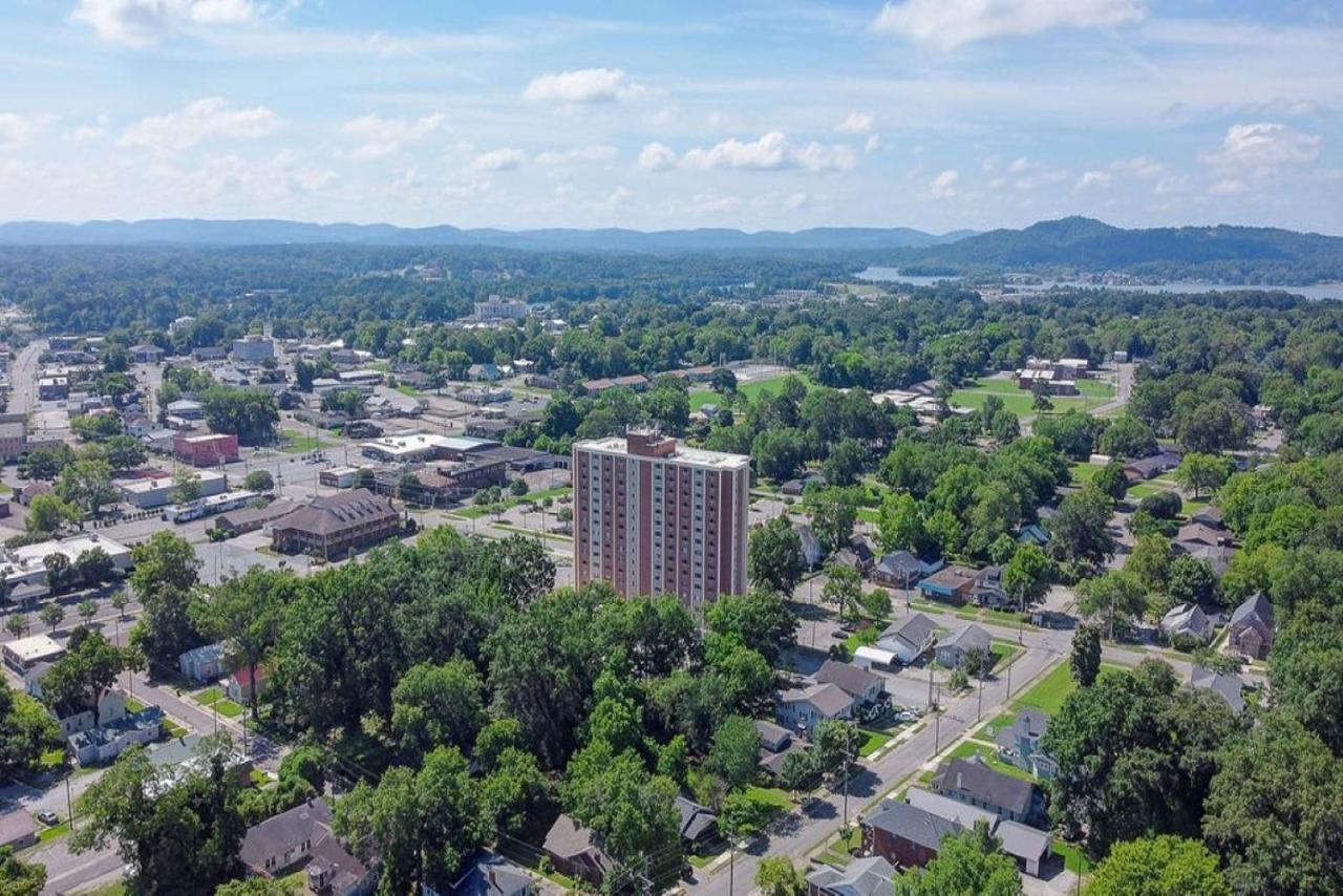 Cozy 1 Bedroom Apartment In Downtown Gadsden, Al Exterior photo